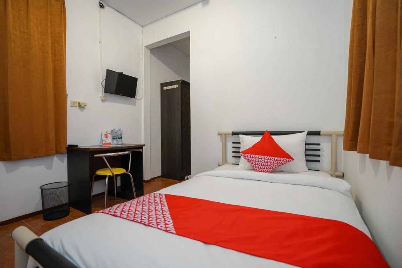 OYO 1844 Bravo Residence Pangkal Pinang Exterior foto
