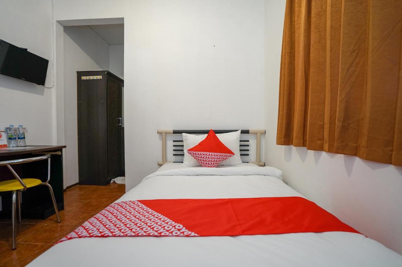 OYO 1844 Bravo Residence Pangkal Pinang Exterior foto